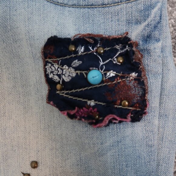 Vanilla Jeans With Turquoise Stones Size 11 - Picture 7 of 14